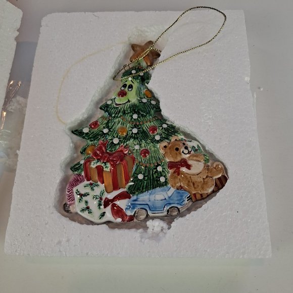 Fitz and Floyd Christmas Tree Ornament “Wee Christmas Tree” - Picture 4 of 6
